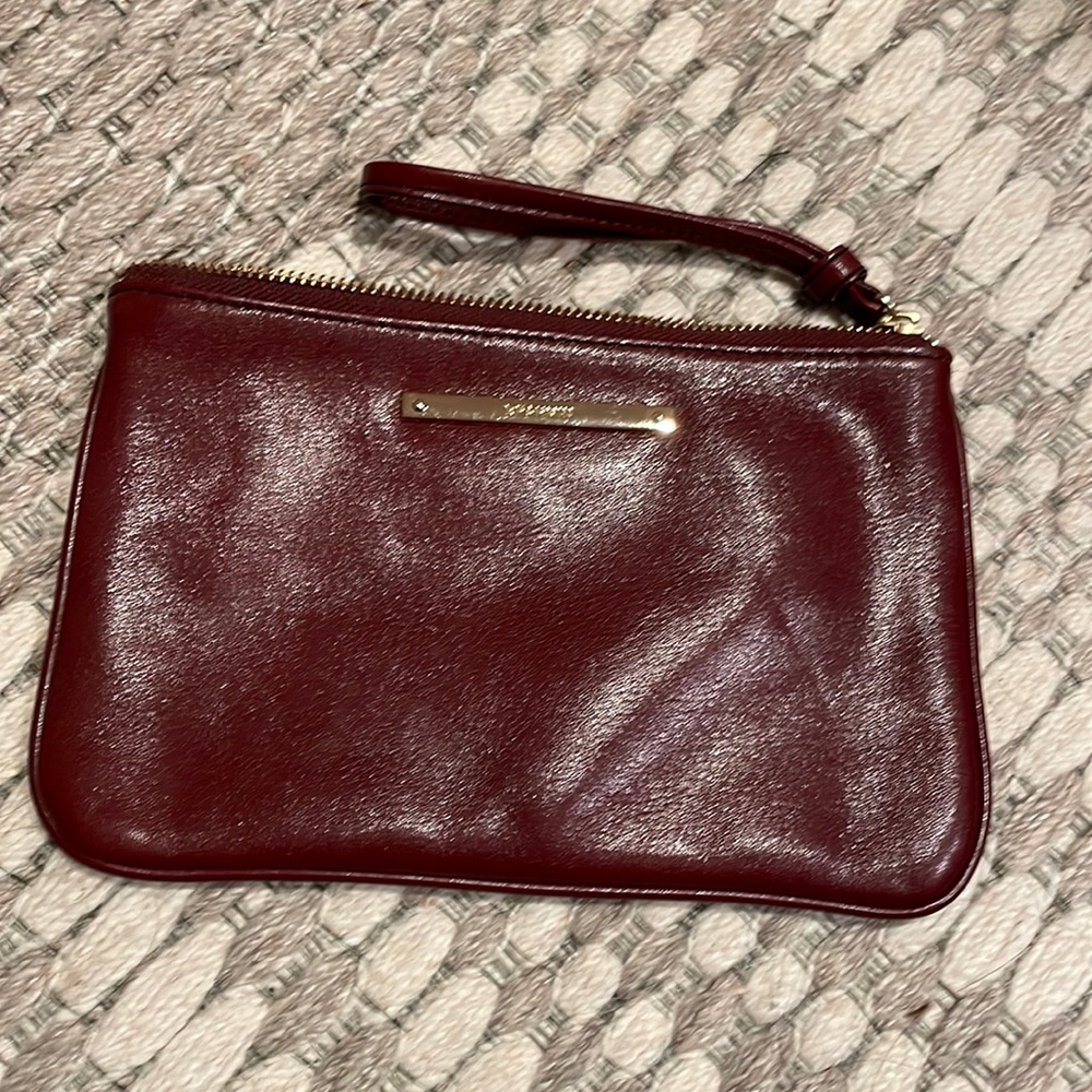 Brahmin wristlet